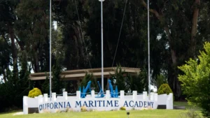 من المقرر أن يتم دمج Cal Maritime وCal Poly